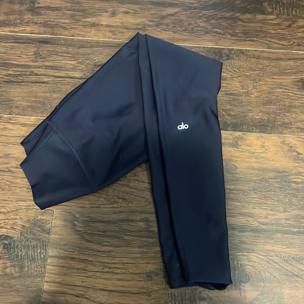 Alo Leggings
